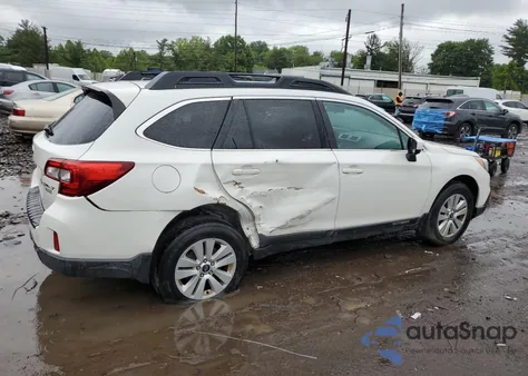 2015 Subaru Outback 2.5I Premium z USA, uszkodzony, nr VIN 4S4BSACC3F3248227